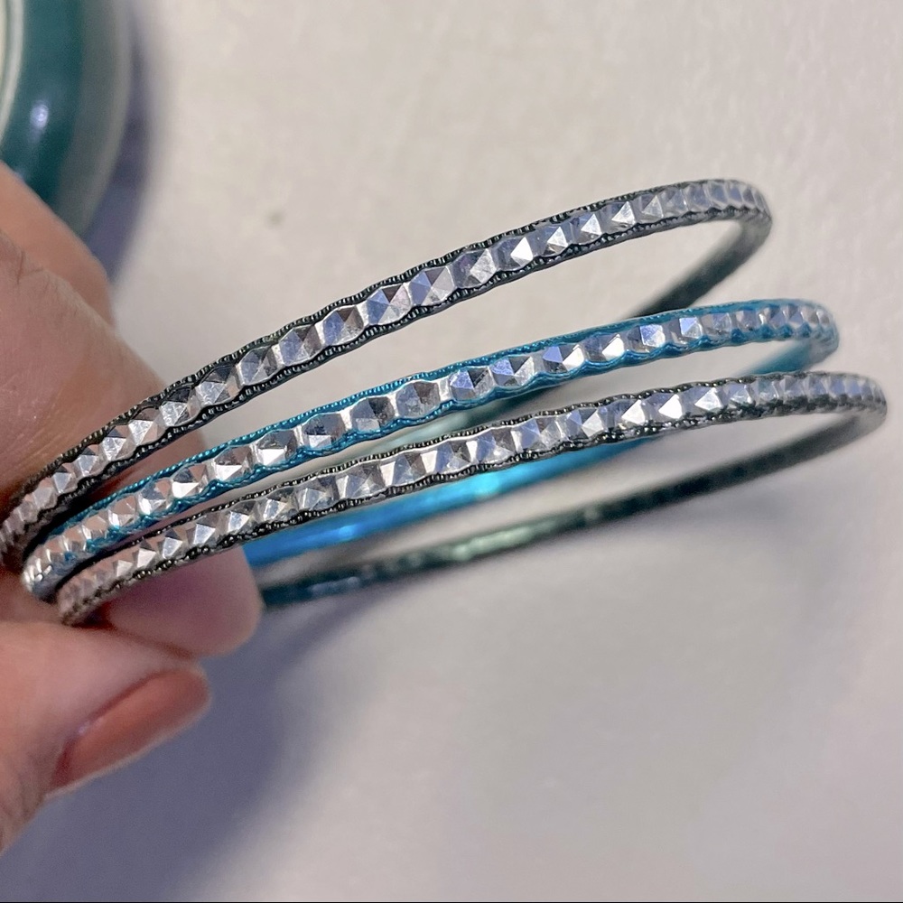 Black/Blue Bracelet Bangles